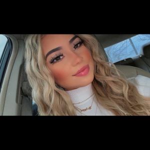 Meet your Posher, Jazmin